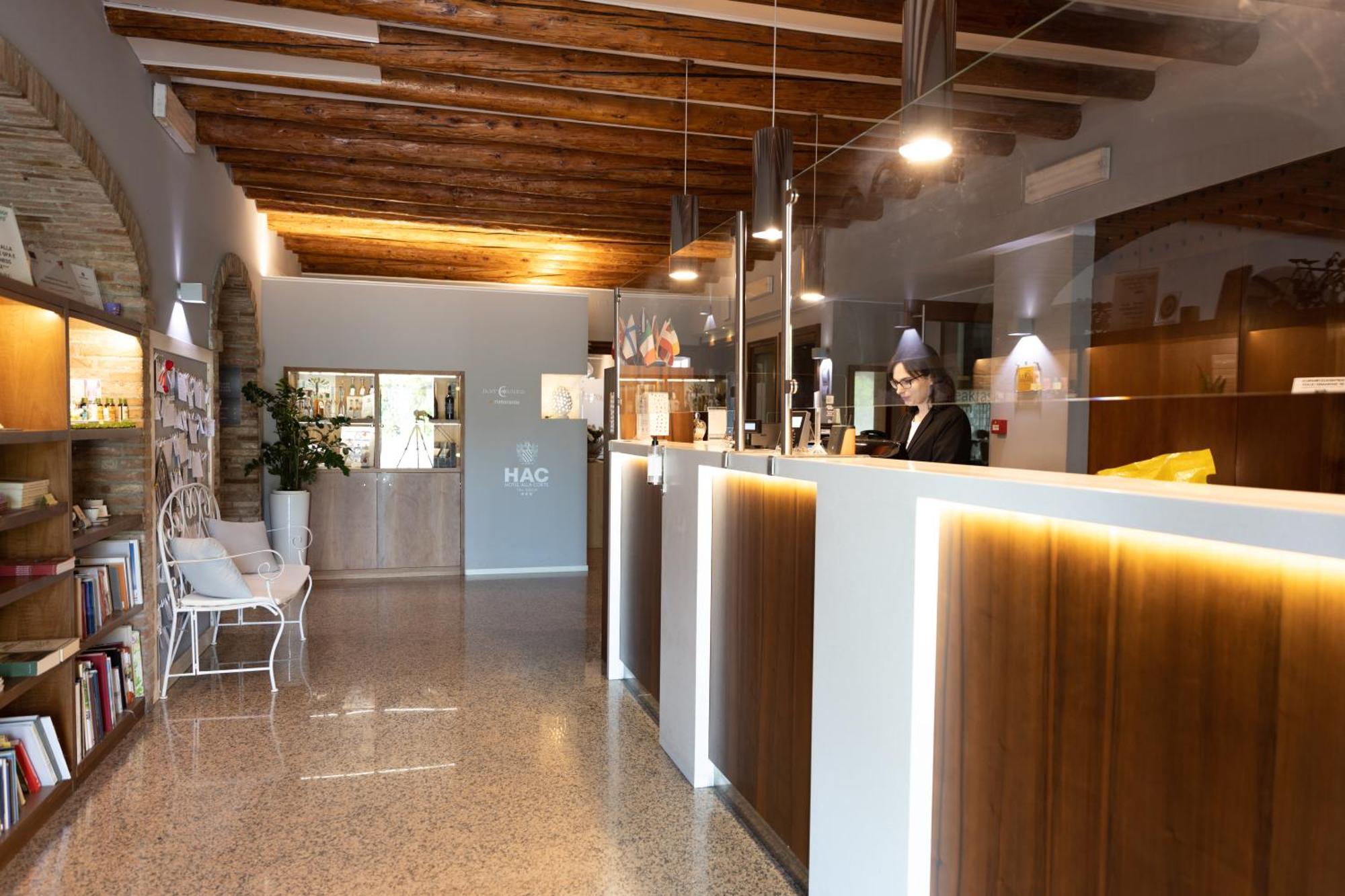 Hotel Alla Corte Spa & Wellness Relax Bassano del Grappa Dış mekan fotoğraf